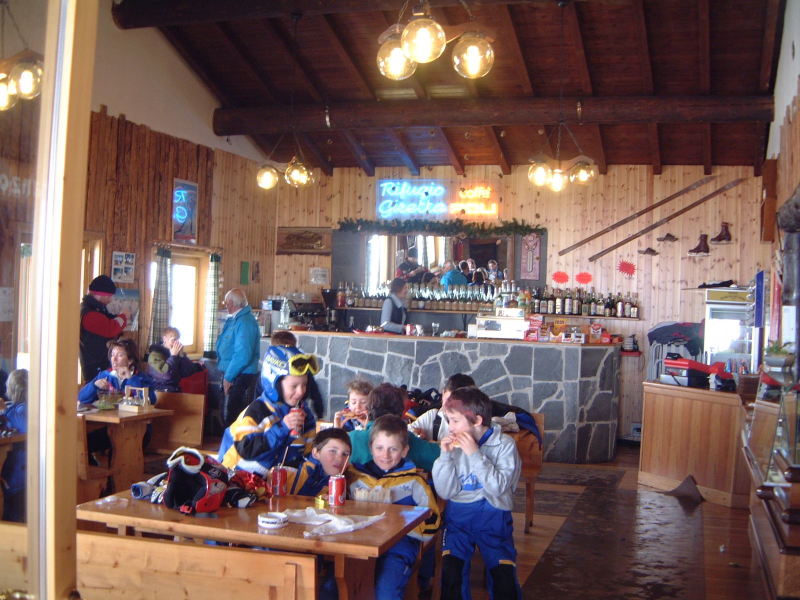 Img 2003 00010